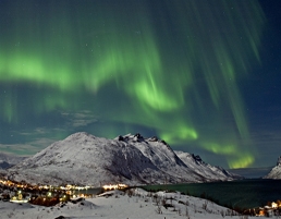 Northern lights by Bjorn Jorgensen/VisitNorway