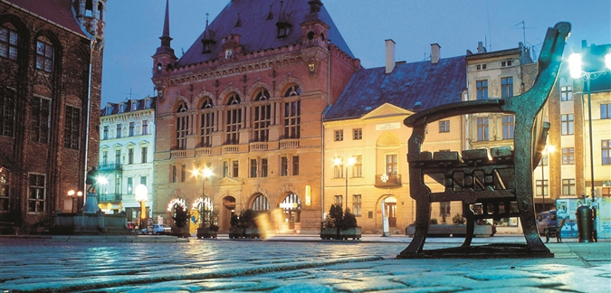 Torun by Poland Tourism Board