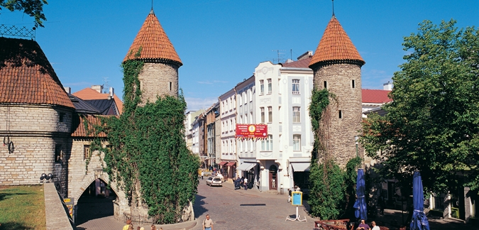 Viru Gates by Toomas Volmer/Tallinn Tourism Centre