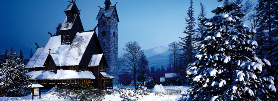 Weng Temple by Poland Tourism Board