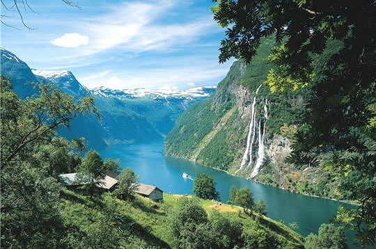 NÃ¦rÃ¸yfjord