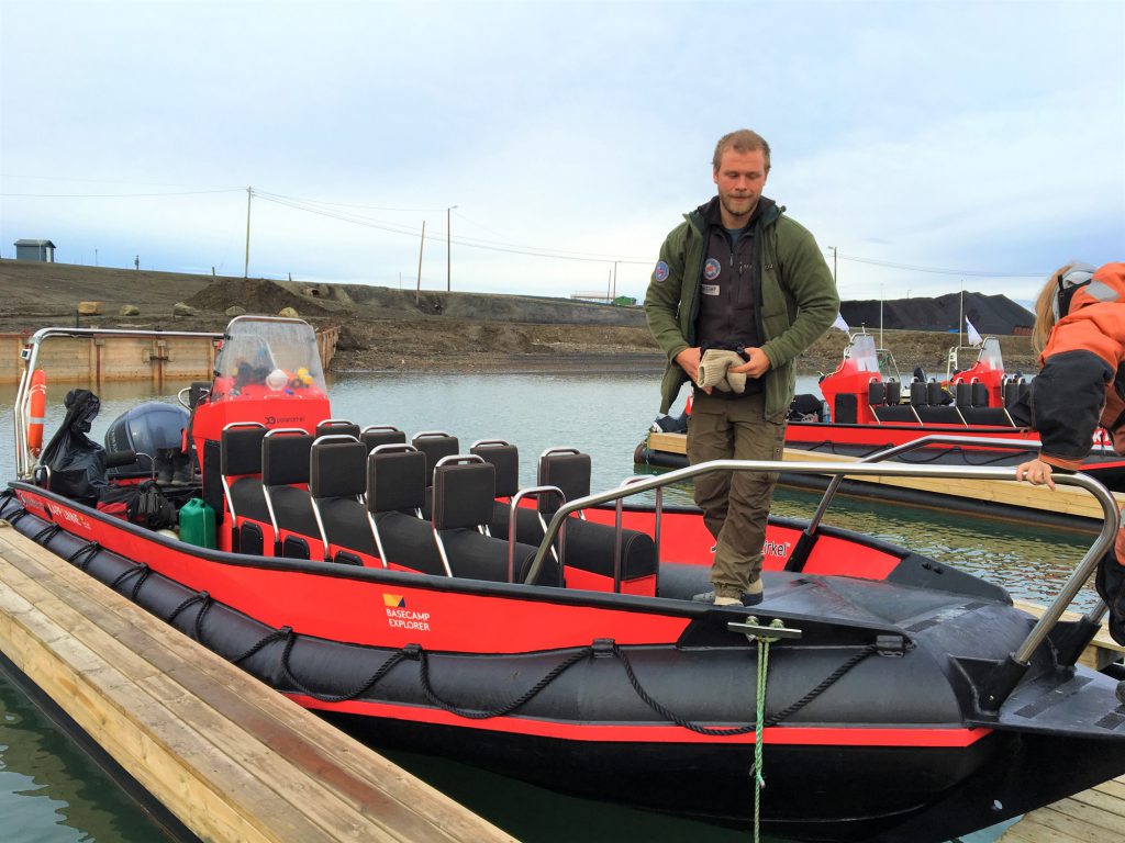 Open boat from Longyearbyen to Isfjord Radio