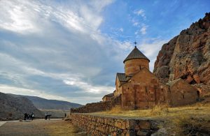 Noravank Monastery long