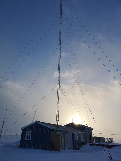 Isfjord Radio sun