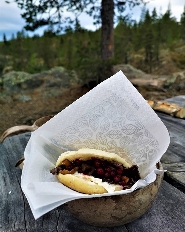 Reindeer burger 