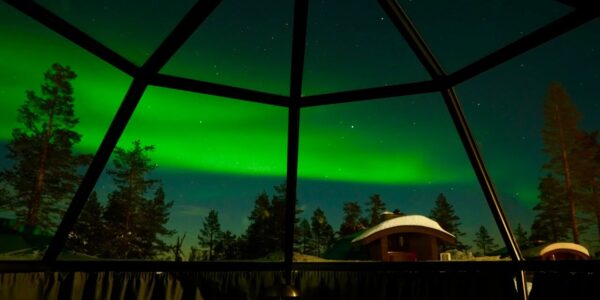 Iceland Northern Lights Igloo experience