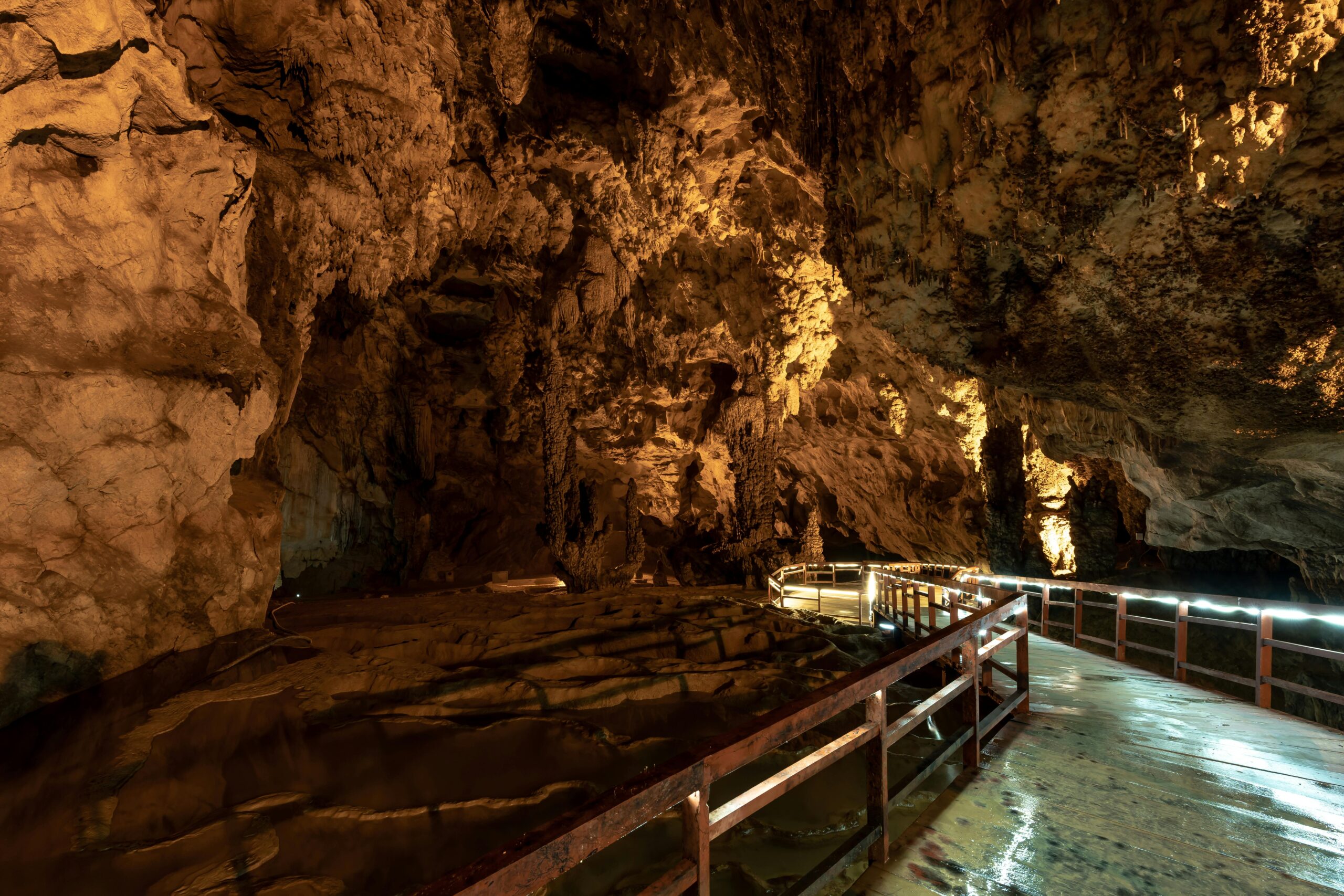 Škocjan Caves by Quang Nguyen Vinh