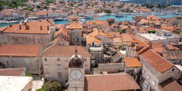 Trogir by Piotr Musiol