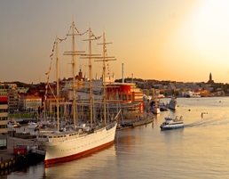 Harbour of gothenburg by Göran Assner - VisitSweden